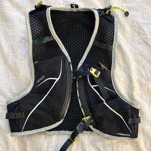 Osprey Running Vest